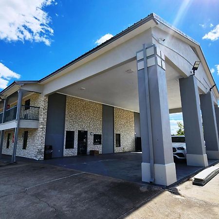 Scottish Inn & Suites Wharton Exteriör bild