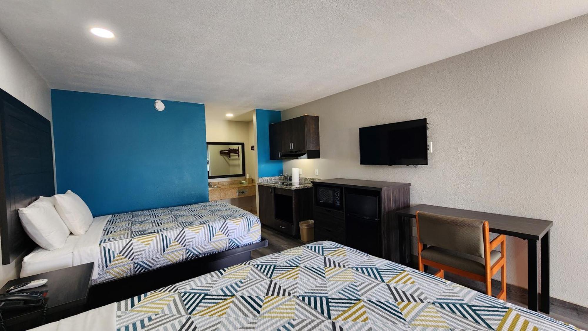 Scottish Inn & Suites Wharton Exteriör bild